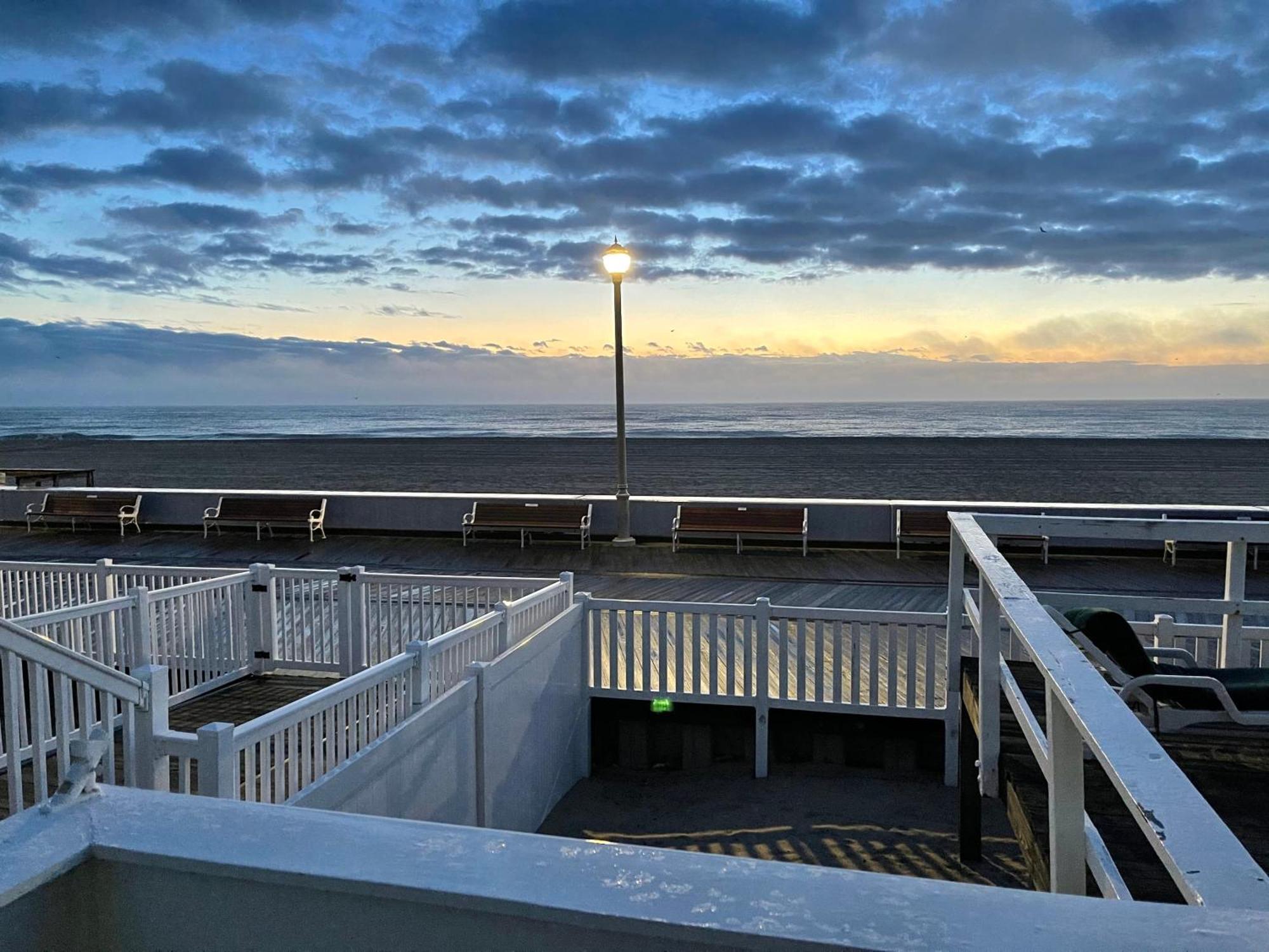 Apartamento Sea Foam Ocean Front 1005 Ocean City Exterior foto